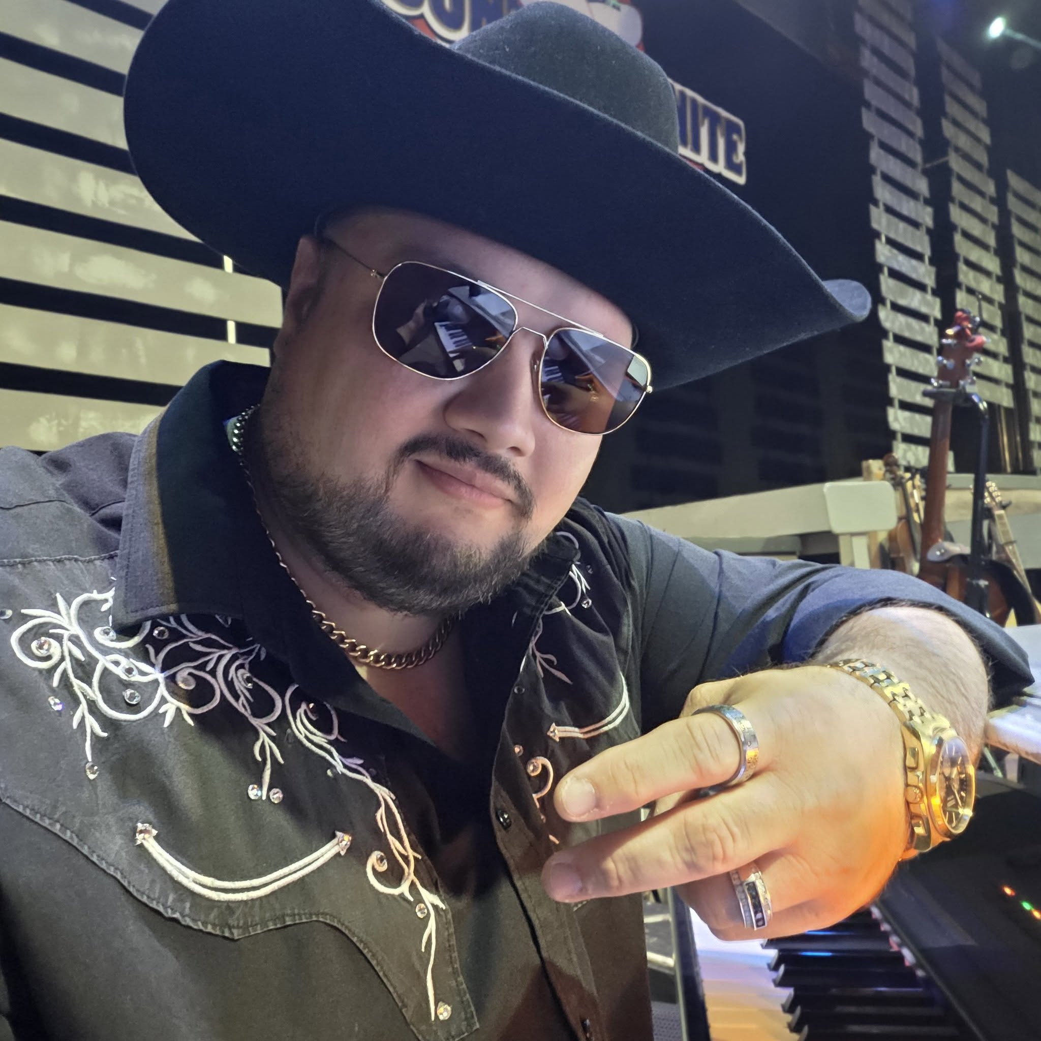 Country Tonite